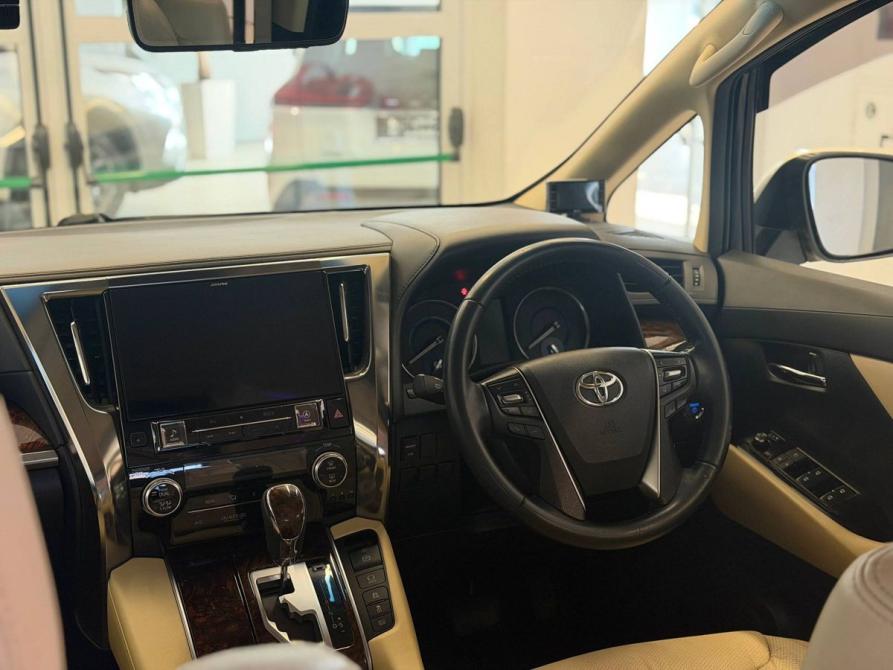 Toyota Alphard III Рестайлинг Челябинск  - изображение 11