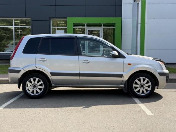Ford Fusion I Рестайлинг с пробегом 2006 года, цена 399 000 рублей, 143114 км, хэтчбек, Автокод Объявления