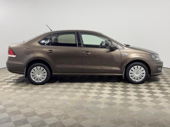 Volkswagen Polo V Рестайлинг с пробегом 2016 года, цена 845 200 рублей, 193794 км, седан, Автокод Объявления