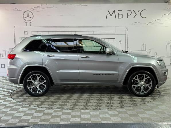 Jeep Grand Cherokee IV (WK2) Рестайлинг с пробегом 2019 года, цена 3 200 000 рублей, 152000 км, внедорожник, Автокод Объявления