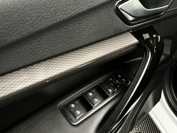 Lada (ВАЗ) Vesta I Рестайлинг (NG) с пробегом 2023 года, цена 1 275 000 рублей, 16164 км, седан, Автокод Объявления