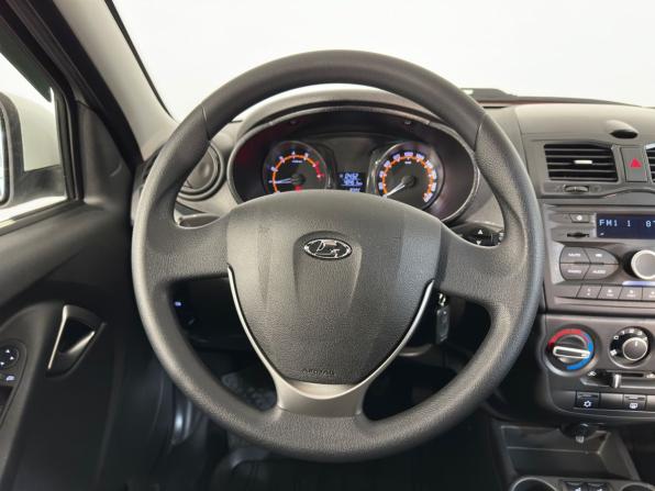 Lada (ВАЗ) Granta I Рестайлинг с пробегом 2023 года, цена 849 900 рублей, 40451 км, лифтбек, Автокод Объявления