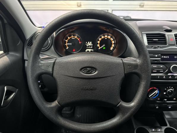 Lada (ВАЗ) Granta I Рестайлинг с пробегом 2023 года, цена 750 000 рублей, 27982 км, седан, Автокод Объявления