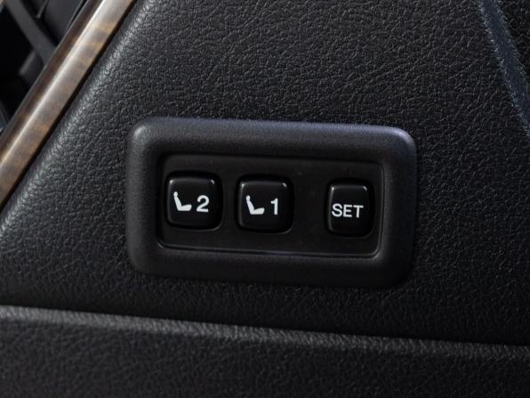 Toyota Land Cruiser Prado 150 Series Рестайлинг 1 с пробегом 2014 года, цена 2 990 000 рублей, 256795 км, внедорожник, Автокод Объявления