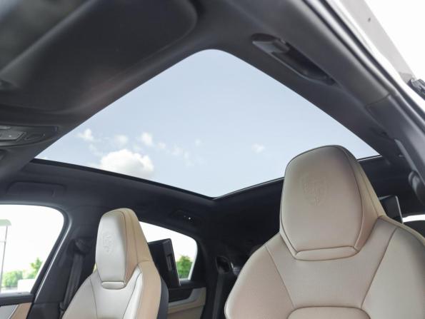Porsche Cayenne III Рестайлинг с пробегом 2025 года, цена 17 490 000 рублей, 6114 км, внедорожник, Автокод Объявления