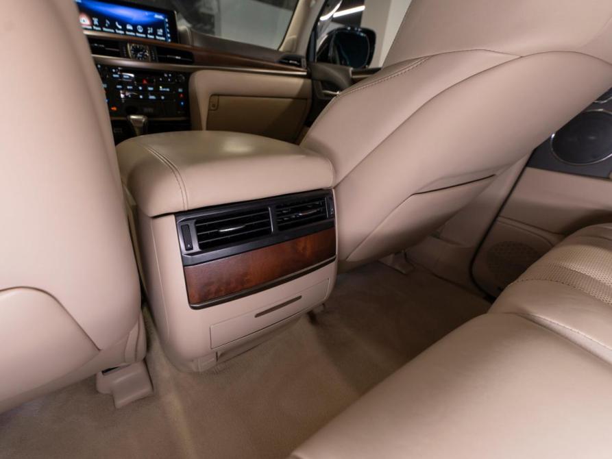 Lexus LX III Рестайлинг 2 Москва  - изображение 19