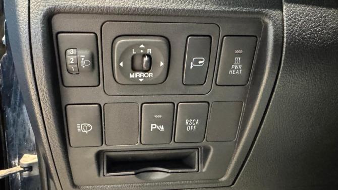 Toyota Land Cruiser 200 Series с пробегом 2008 года, цена 2 550 000 рублей, 256328 км, внедорожник, Автокод Объявления