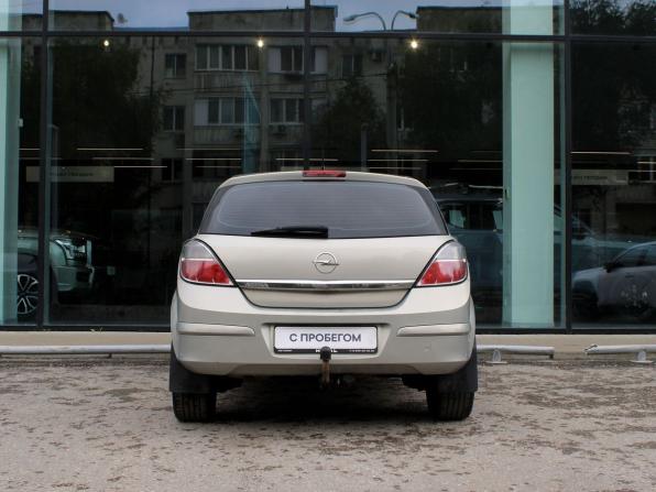 Opel Astra H Рестайлинг с пробегом 2010 года, цена 387 000 рублей, 306676 км, хэтчбек, Автокод Объявления