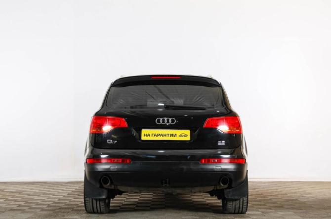 Audi Q7 I (4L) с пробегом 2007 года, цена 1 119 000 рублей, 223349 км, внедорожник, Автокод Объявления