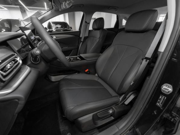 Geely Galaxy Starshine 6 с пробегом 2025 года, цена 2 700 000 рублей, 49 км, седан, Автокод Объявления