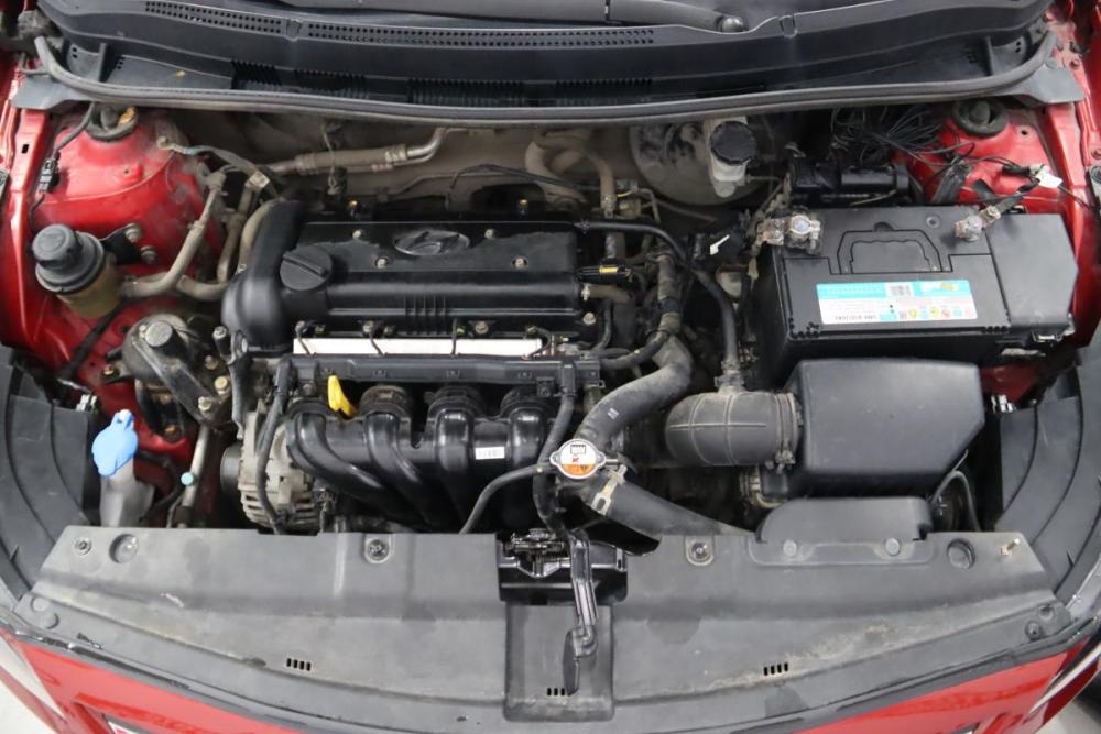 Hyundai Solaris I Рестайлинг Сургут  - изображение 24