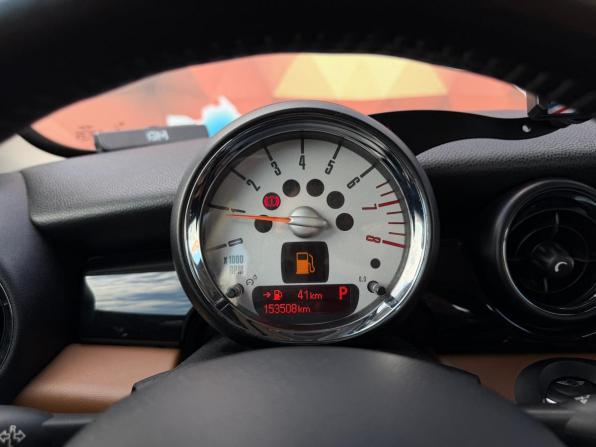 Mini Hatch II (R56) Рестайлинг с пробегом 2012 года, цена 890 000 рублей, 153500 км, хэтчбек, Автокод Объявления