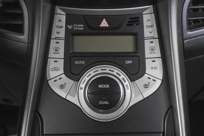 Hyundai Avante V с пробегом 2011 года, цена 919 000 рублей, 250000 км, седан, Автокод Объявления