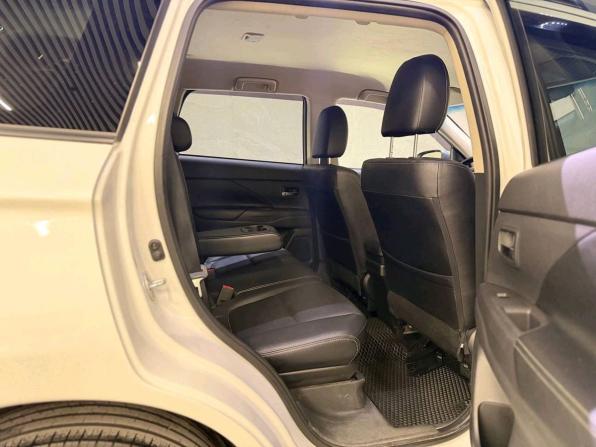 Mitsubishi Outlander III с пробегом 2014 года, цена 1 319 000 рублей, 120642 км, внедорожник, Автокод Объявления