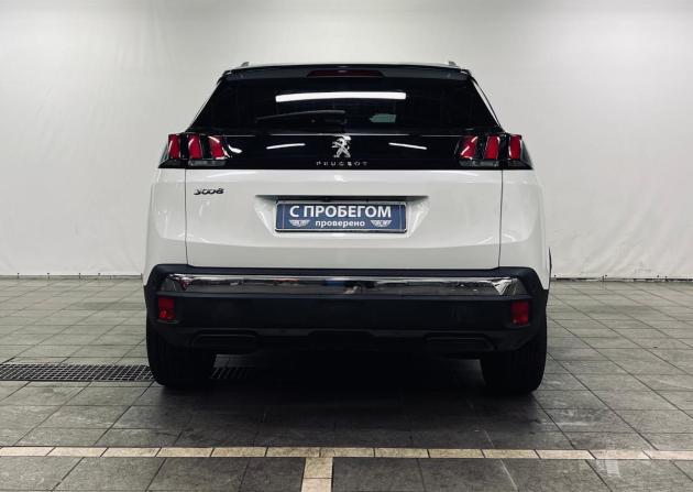 Peugeot 3008 II с пробегом 2017 года, цена 1 600 000 рублей, 117002 км, внедорожник, Автокод Объявления