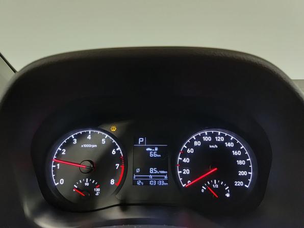 Hyundai Solaris II с пробегом 2017 года, цена 1 375 000 рублей, 103000 км, седан, Автокод Объявления