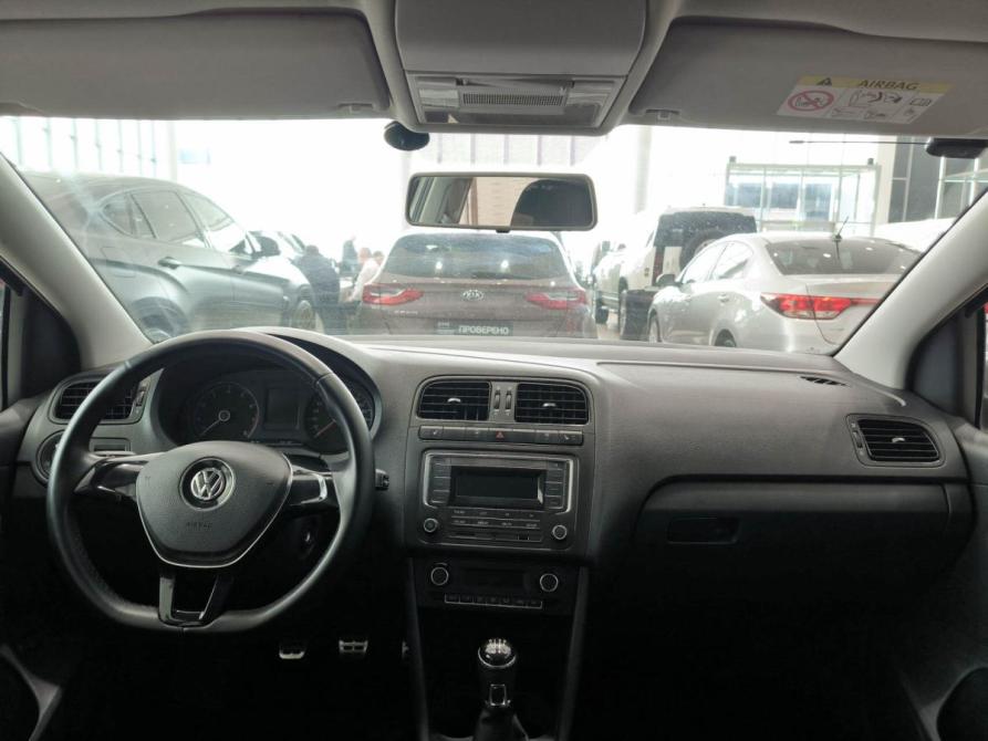 Volkswagen Polo V Рестайлинг Казань  - изображение 17