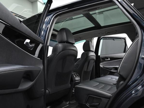 Kia Sorento III Prime Рестайлинг с пробегом 2018 года, цена 2 249 000 рублей, 105000 км, внедорожник, Автокод Объявления