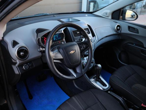 Chevrolet Aveo II с пробегом 2014 года, цена 900 000 рублей, 59197 км, седан, Автокод Объявления