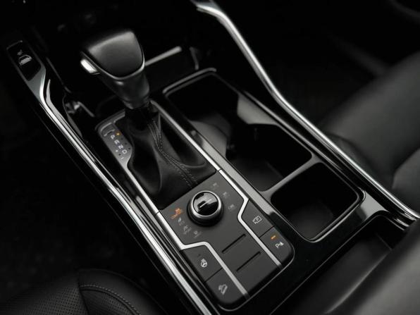 Kia Sorento IV с пробегом 2020 года, цена 3 649 000 рублей, 86100 км, внедорожник, Автокод Объявления