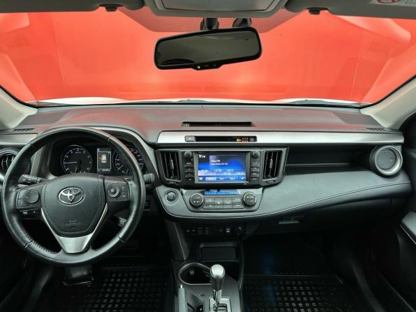 Toyota RAV4 IV (XA40) Рестайлинг с пробегом 2019 года, цена 2 990 000 рублей, 43300 км, внедорожник, Автокод Объявления