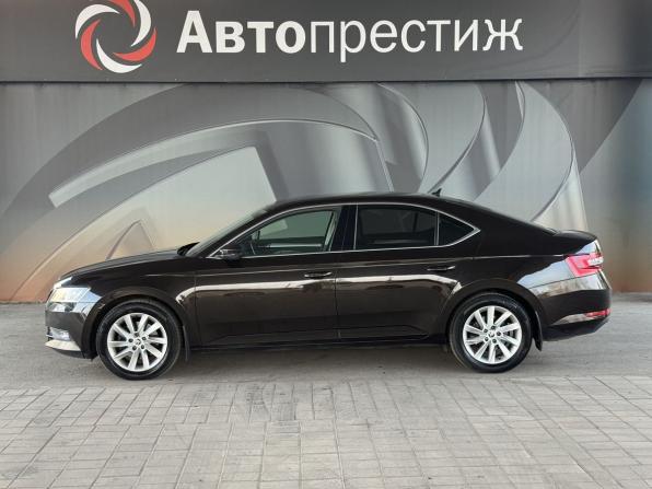Skoda Superb III с пробегом 2017 года, цена 2 096 000 рублей, 122300 км, лифтбек, Автокод Объявления