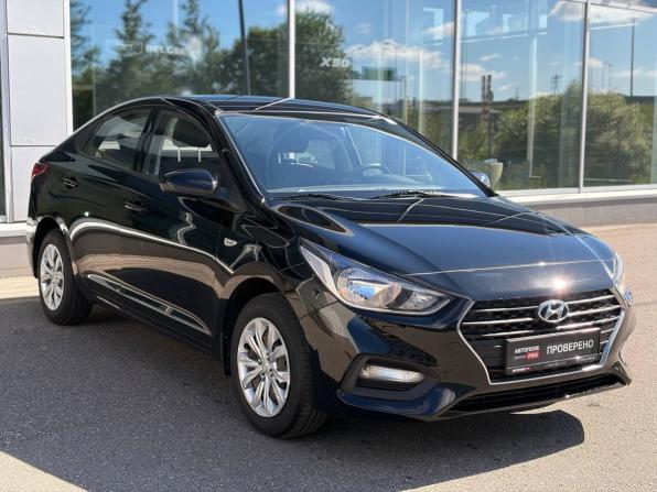 Hyundai Solaris II с пробегом 2019 года, цена 1 375 000 рублей, 49000 км, седан, Автокод Объявления
