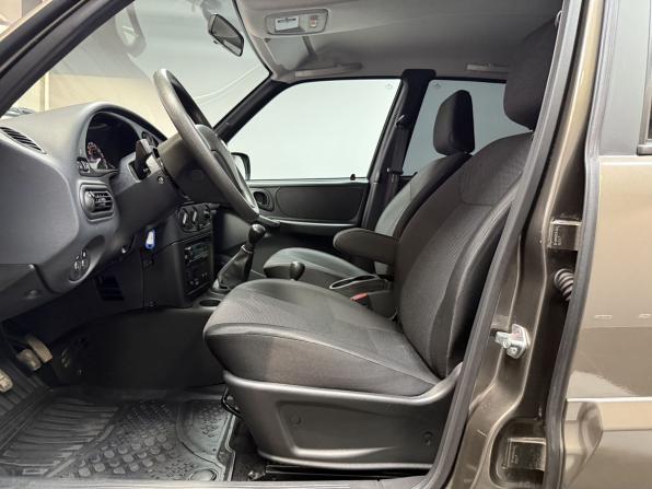 Lada (ВАЗ) Niva Travel I с пробегом 2024 года, цена 1 200 000 рублей, 8000 км, внедорожник, Автокод Объявления