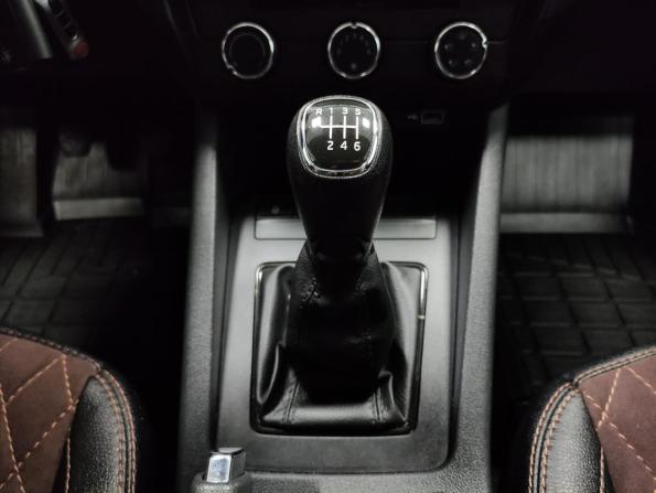 Skoda Octavia III (A7) Рестайлинг с пробегом 2019 года, цена 1 790 000 рублей, 99800 км, лифтбек, Автокод Объявления