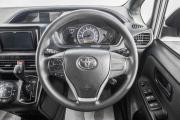 Toyota Voxy III (R80) Рестайлинг Барнаул  - изображение 39