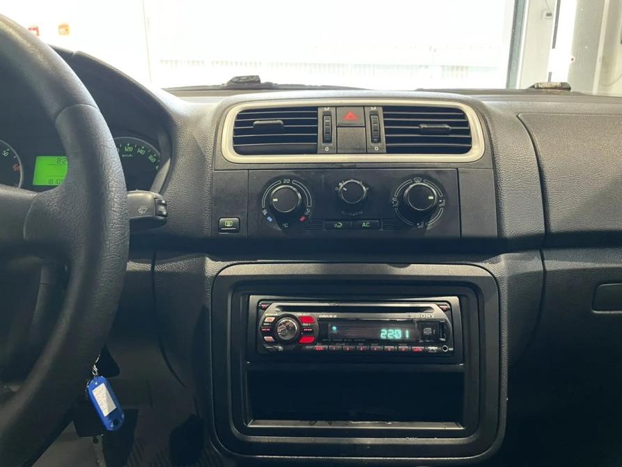 Skoda Fabia II Москва  - изображение 16