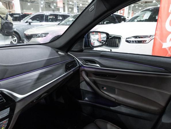BMW 5 серии VII (G30/G31/G38) Рестайлинг с пробегом 2020 года, цена 5 099 700 рублей, 132649 км, седан, Автокод Объявления