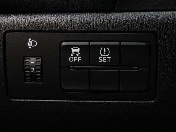 Mazda 3 III (BM) с пробегом 2013 года, цена 1 180 000 рублей, 169415 км, хэтчбек, Автокод Объявления