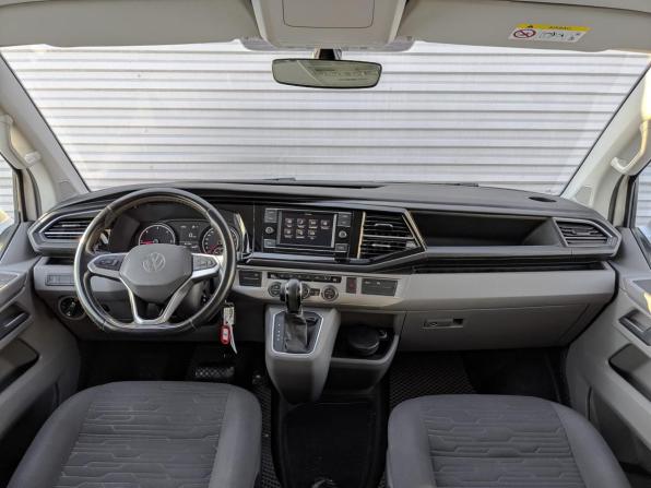 Volkswagen Caravelle T6 Рестайлинг с пробегом 2020 года, цена 3 950 000 рублей, 110732 км, минивэн, Автокод Объявления