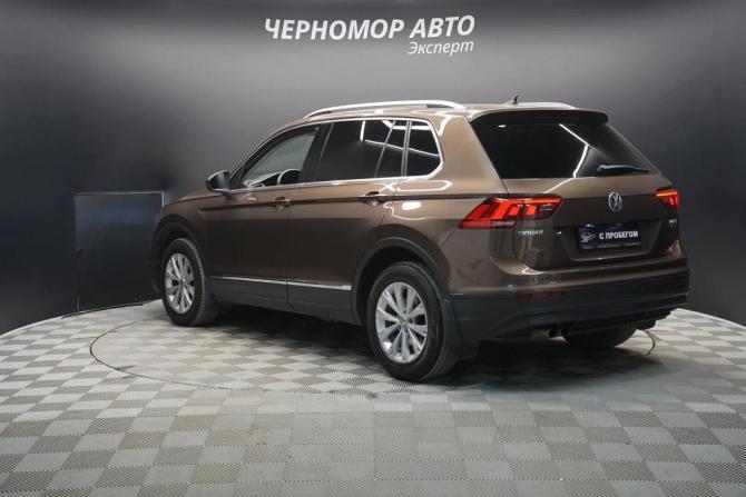 Volkswagen Tiguan II с пробегом 2017 года, цена 2 663 000 рублей, 128000 км, внедорожник, Автокод Объявления
