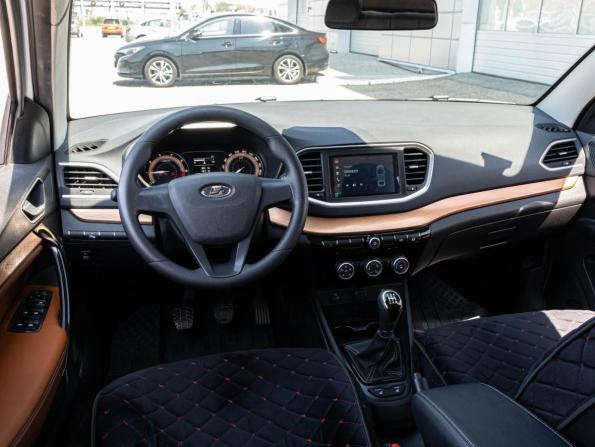 Lada (ВАЗ) Vesta I Рестайлинг (NG) с пробегом 2024 года, цена 1 605 000 рублей, 8800 км, седан, Автокод Объявления