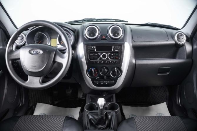 Lada (ВАЗ) Granta I с пробегом 2017 года, цена 749 000 рублей, 75500 км, седан, Автокод Объявления