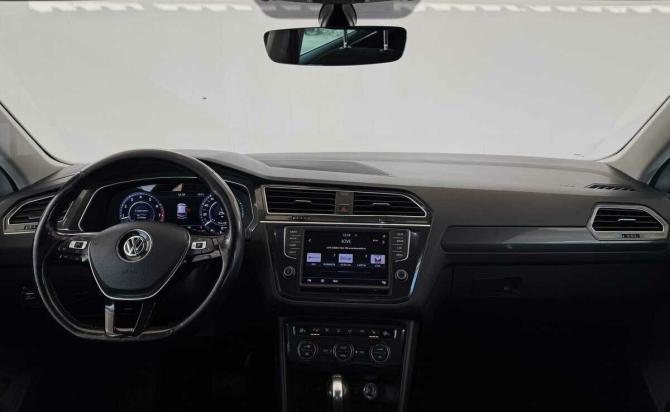 Volkswagen Tiguan II с пробегом 2017 года, цена 1 805 000 рублей, 233561 км, внедорожник, Автокод Объявления