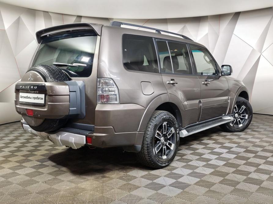 Mitsubishi Pajero IV Рестайлинг 1 Москва  - изображение 2