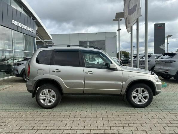 Chevrolet Niva I Рестайлинг с пробегом 2012 года, цена 375 000 рублей, 159000 км, внедорожник, Автокод Объявления