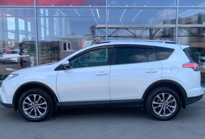 Toyota RAV4 IV (XA40) Рестайлинг с пробегом 2016 года, цена 2 335 000 рублей, 133119 км, внедорожник, Автокод Объявления