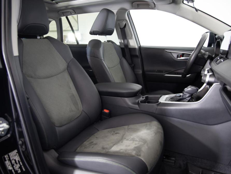 Toyota RAV4 V (XA50) Санкт-Петербург  - изображение 11