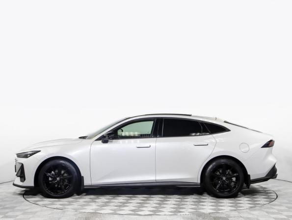 Changan UNI-V I с пробегом 2022 года, цена 2 128 000 рублей, 33231 км, лифтбек, Автокод Объявления