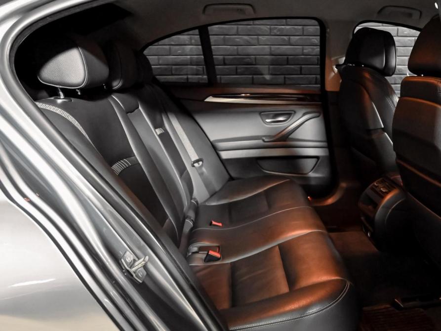 BMW 5 серии VI (F10/F11/F07) Рестайлинг Екатеринбург  - изображение 20