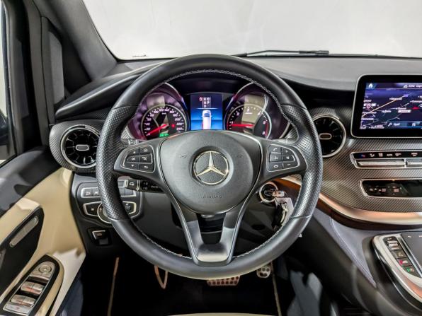 Mercedes-Benz V-Класс III (W447) Рестайлинг с пробегом 2023 года, цена 9 200 000 рублей, 72885 км, минивэн, Автокод Объявления