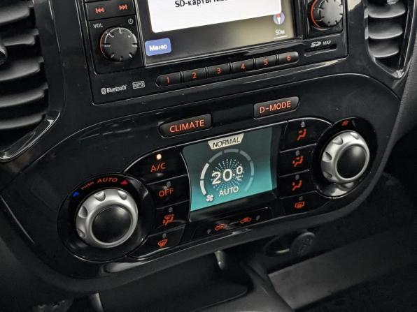 Nissan Juke I с пробегом 2012 года, цена 900 000 рублей, 160389 км, внедорожник, Автокод Объявления