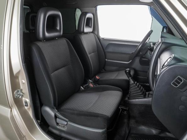 Suzuki Jimny III Рестайлинг 1 с пробегом 2007 года, цена 819 000 рублей, 127813 км, внедорожник открытый, Автокод Объявления