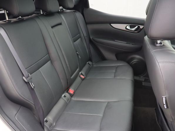 Nissan Qashqai II с пробегом 2017 года, цена 1 625 000 рублей, 80953 км, внедорожник, Автокод Объявления