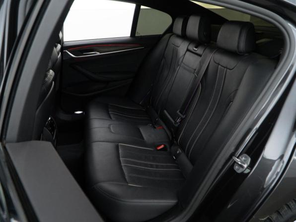 BMW 5 серии VII (G30/G31/G38) Рестайлинг с пробегом 2021 года, цена 5 099 444 рубля, 120384 км, седан, Автокод Объявления