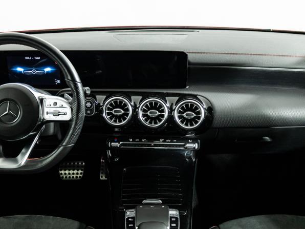 Mercedes-Benz CLA II (C118 X118) с пробегом 2019 года, цена 2 749 700 рублей, 96065 км, седан, Автокод Объявления
